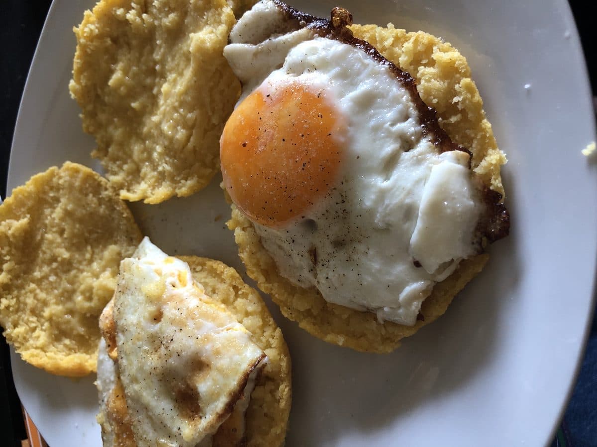 Arepas con Huevo
